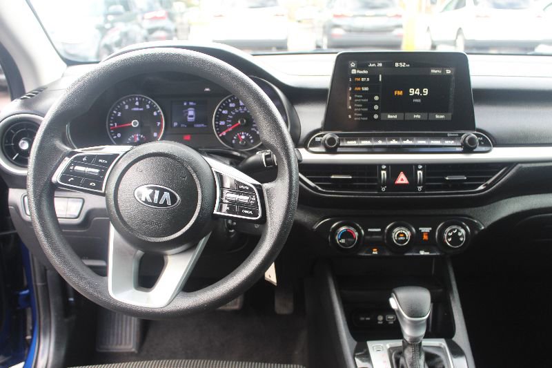 Used 2021 Kia Forte LXS image 12
