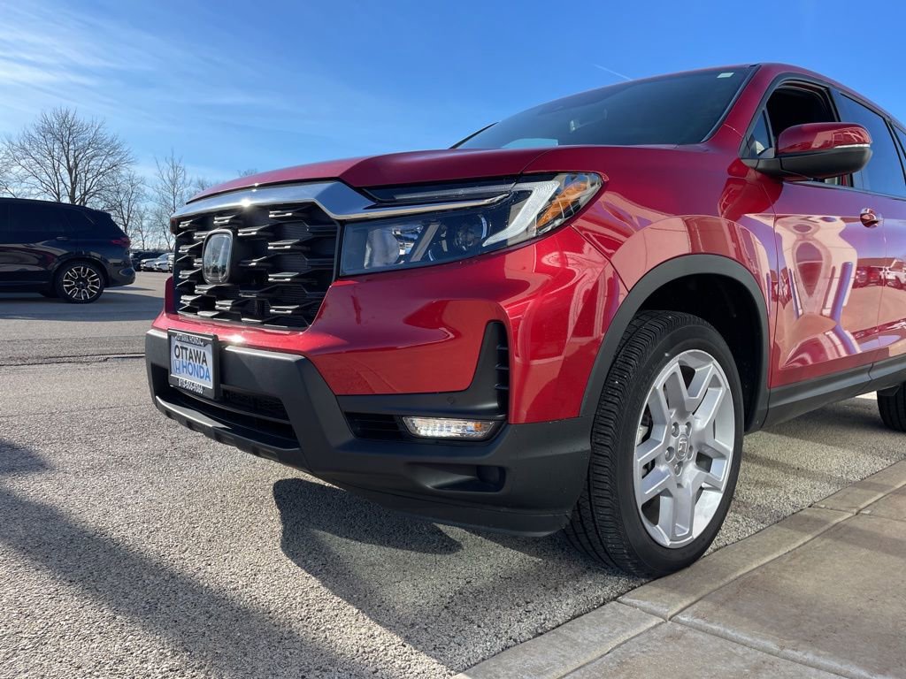 Used 2025 Honda Passport EX-L image 15