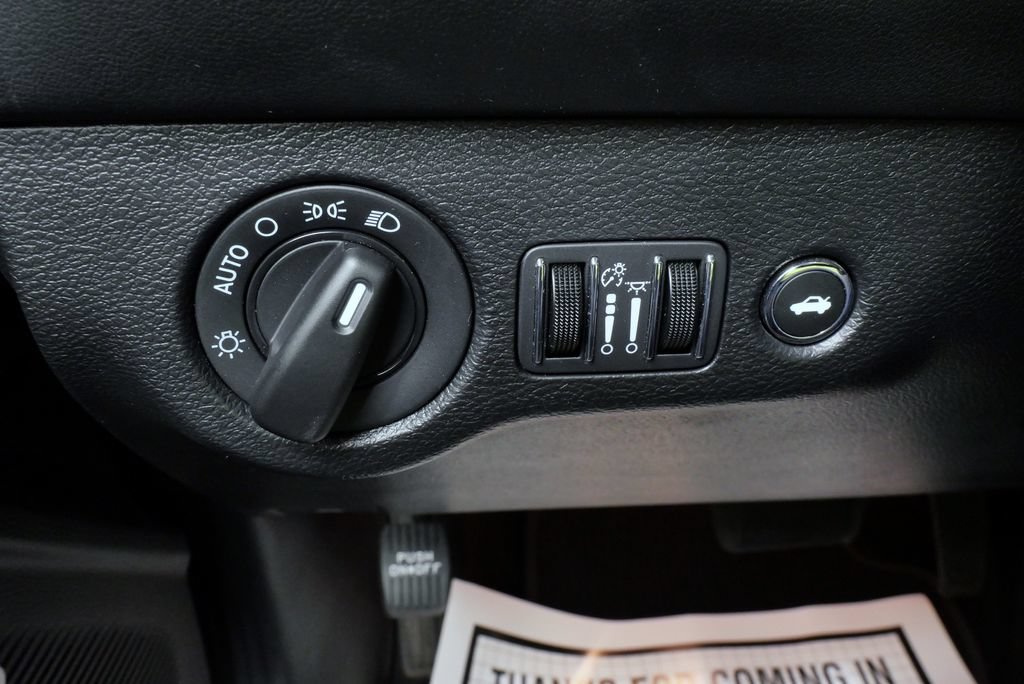 Used 2022 Dodge Challenger R/T Scat Pack RWD image 25