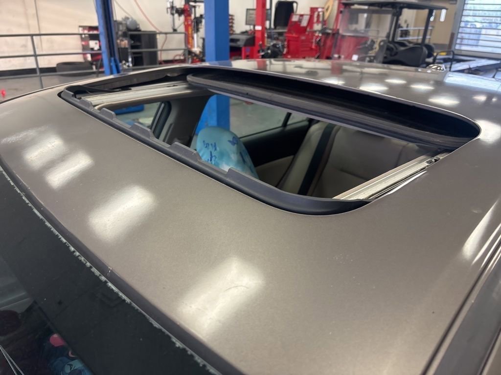 Used 2014 Honda Civic EX-L image 4