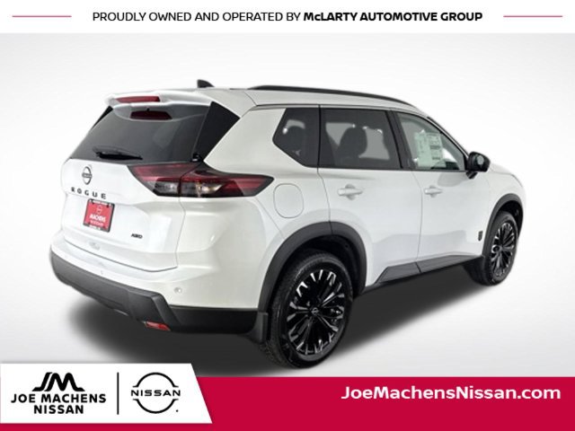New 2026 Nissan Rogue Dark Armor AWD/4WD image 5