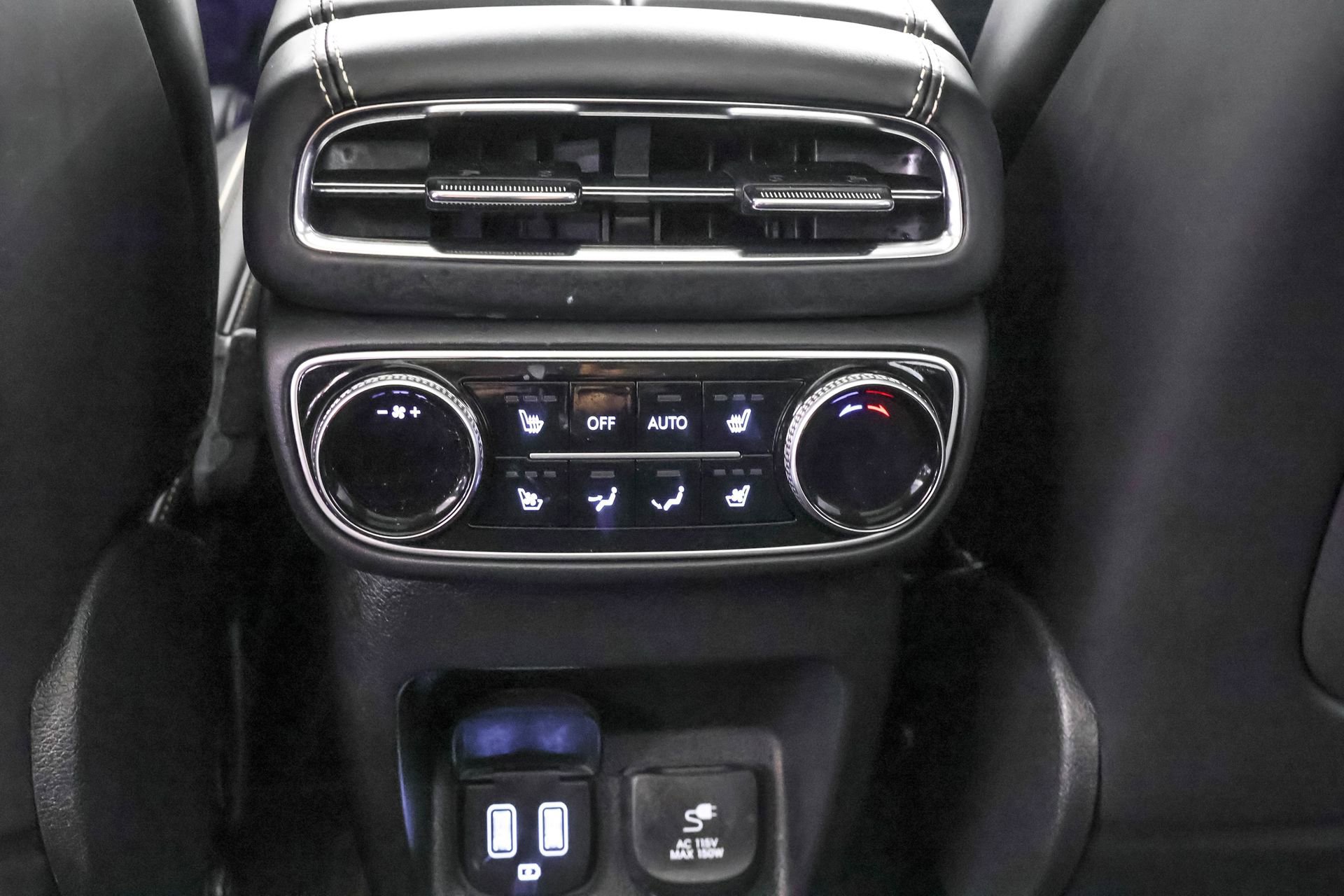 Used 2023 Genesis GV80 3.5T w/ Prestige Package image 38