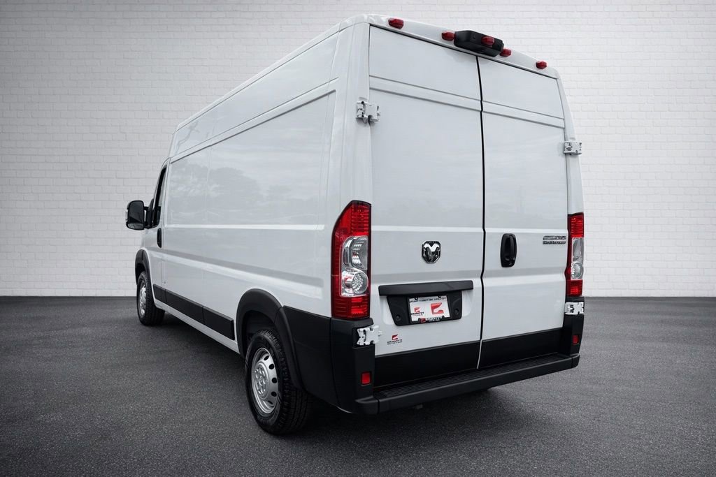 Used 2023 RAM ProMaster 2500 image 6