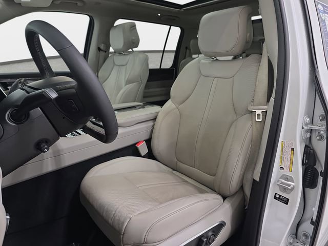 Used 2022 Jeep Wagoneer Series III w/ Premium Group I image 14