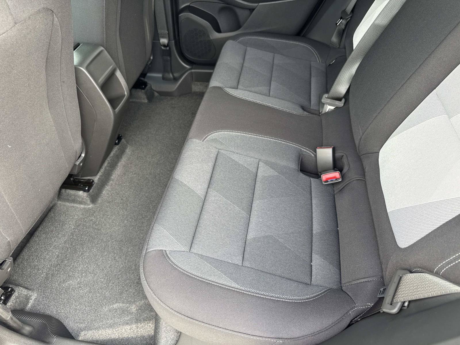 New 2026 Chevrolet Trax RS w/ Sunroof Package FWD image 10