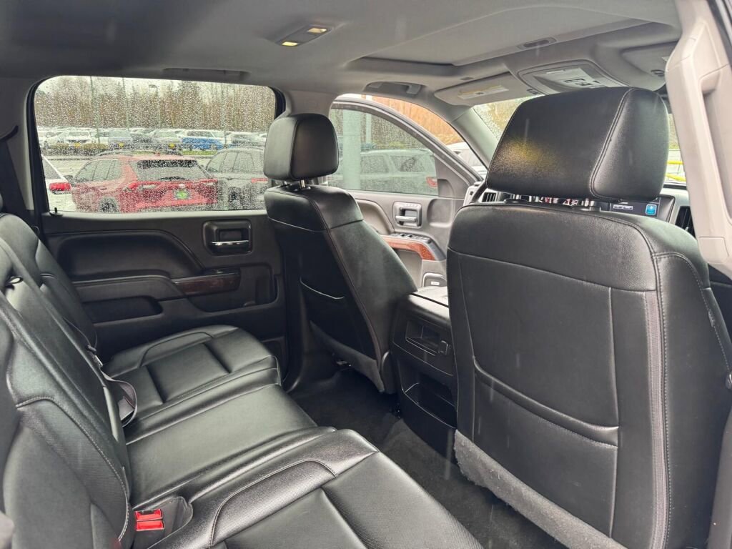 Used 2017 GMC Sierra 1500 SLT image 13