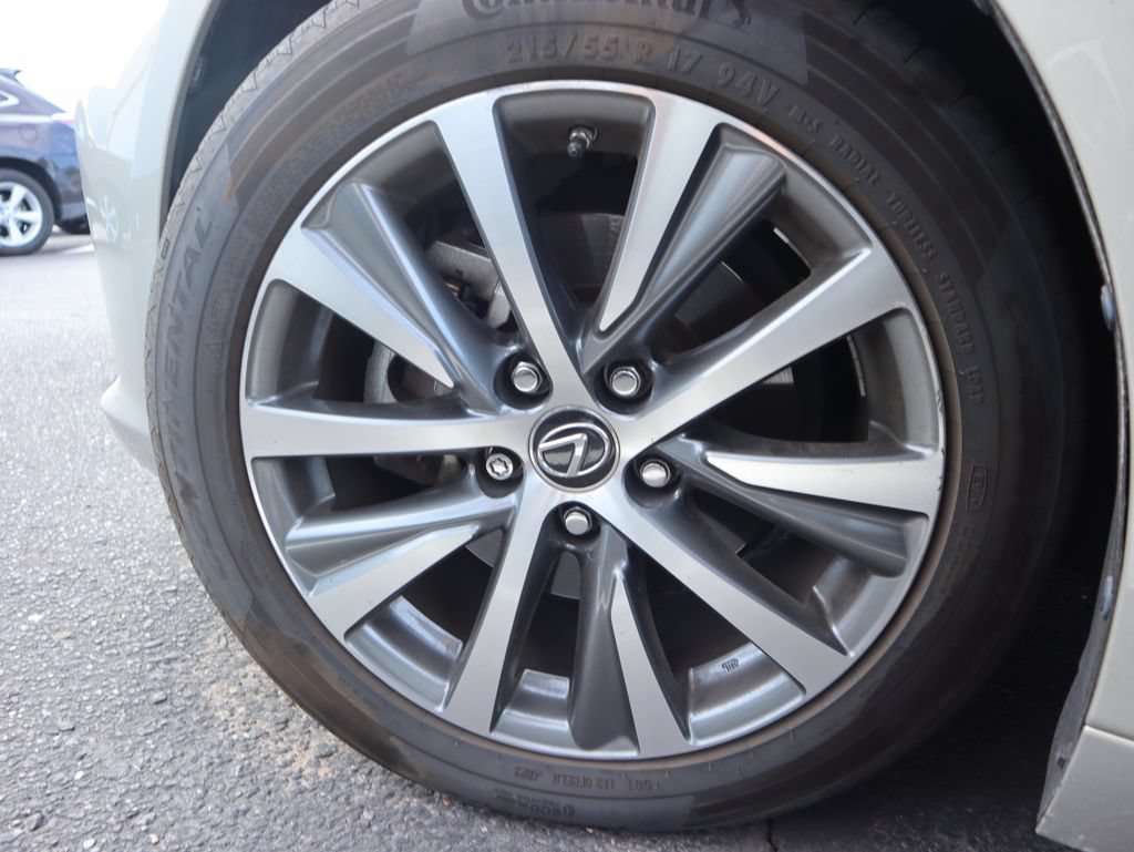 Used 2019 Lexus ES 300h w/ Premium Package FWD image 15