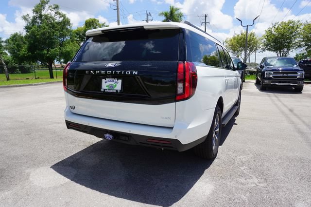 New 2027 Ford Expedition Max Active RWD image 7