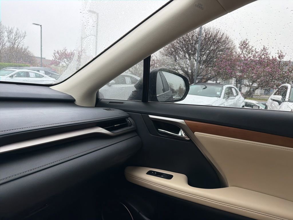 Certified 2022 Lexus RX 350 FWD w/ Premium Package image 39