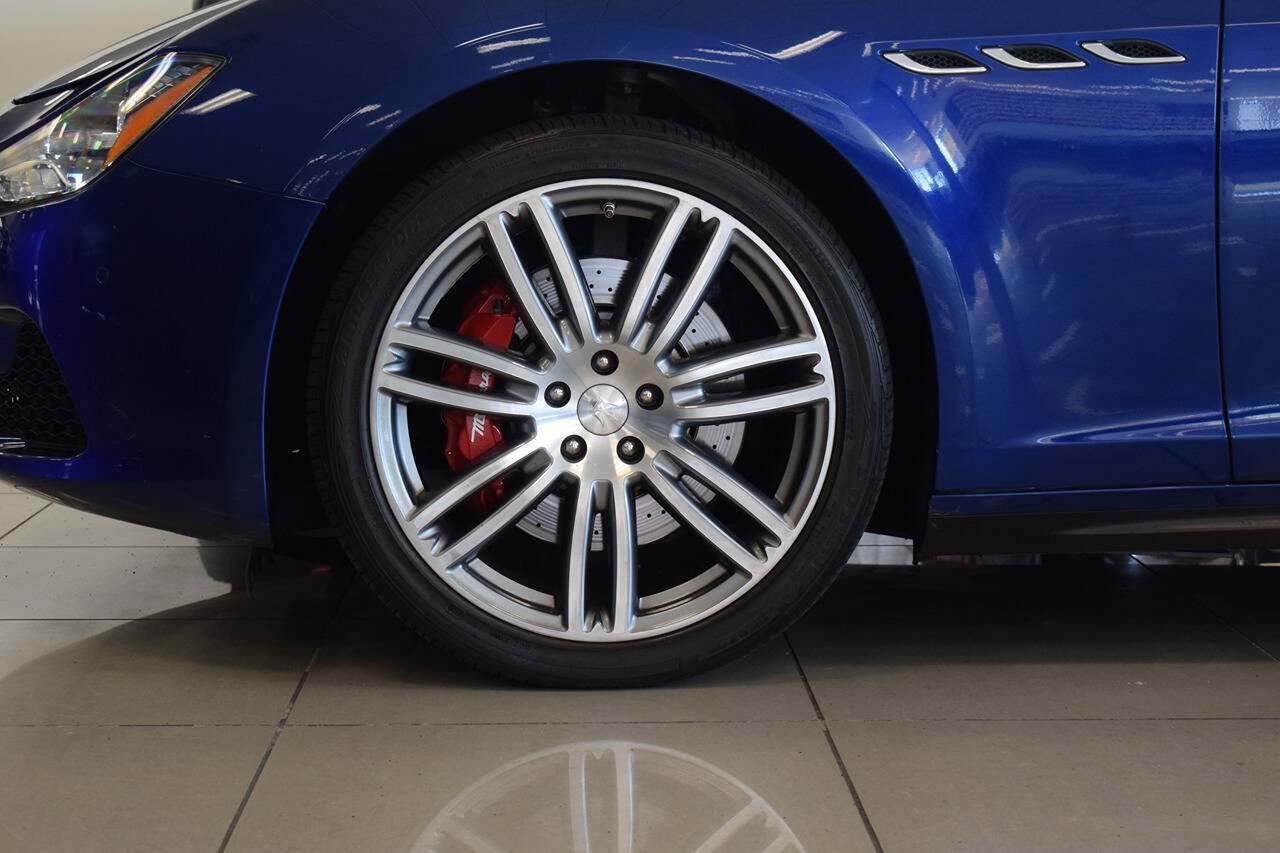 Used 2016 Maserati Ghibli S RWD image 25