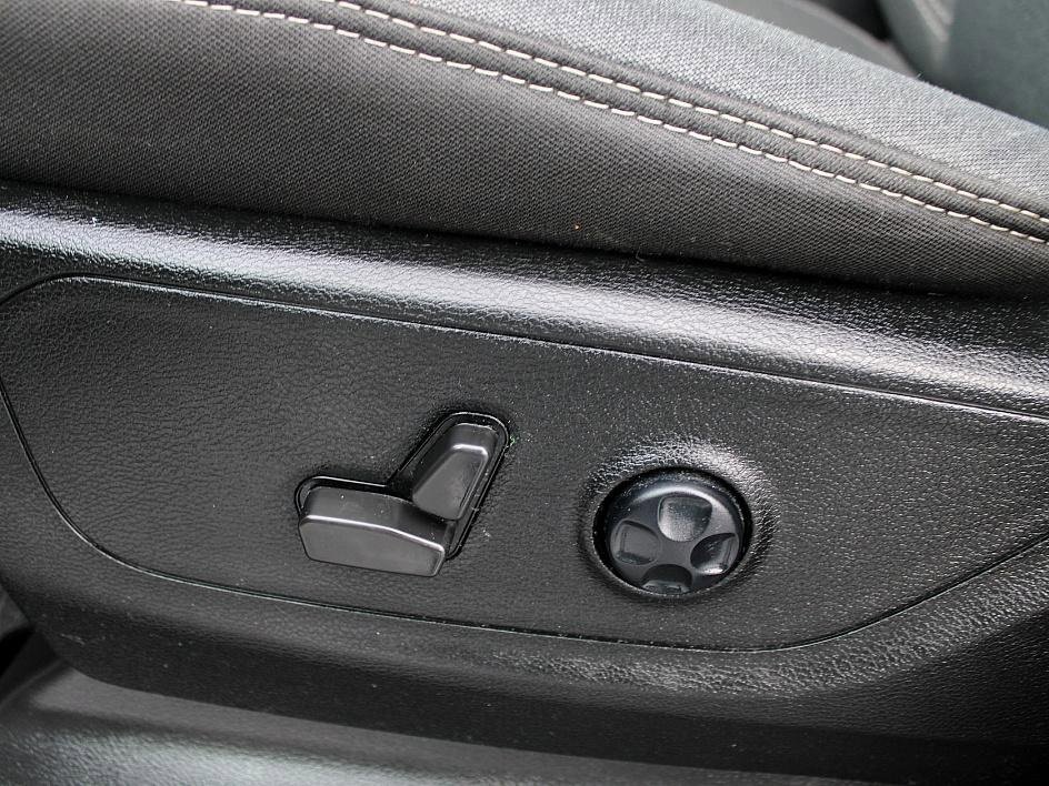 Used 2021 RAM 1500 Big Horn image 9