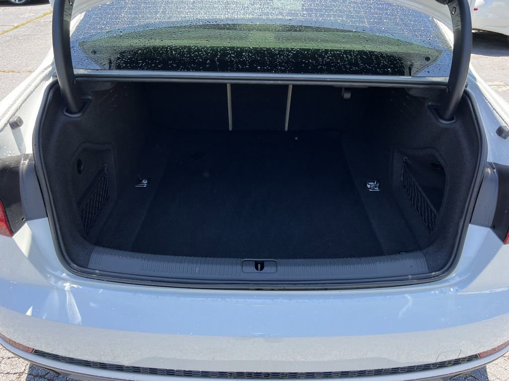 Used 2018 Audi A4 2.0T Ultra Premium FWD image 5