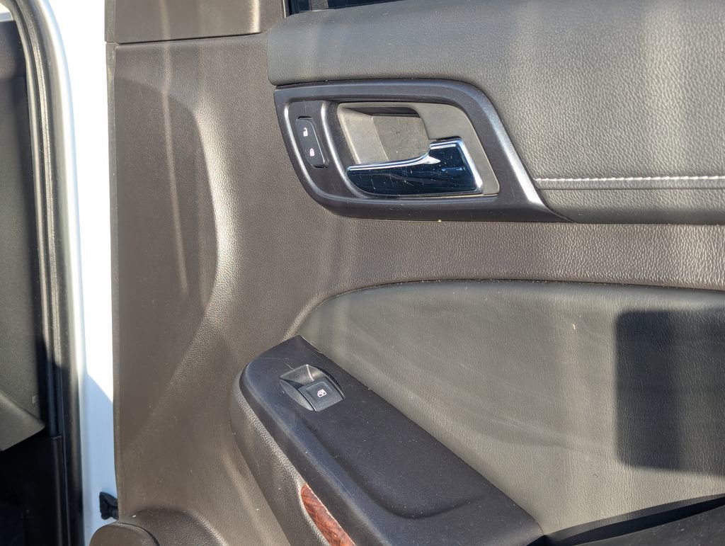 Used 2015 GMC Yukon SLT AWD/4WD image 39