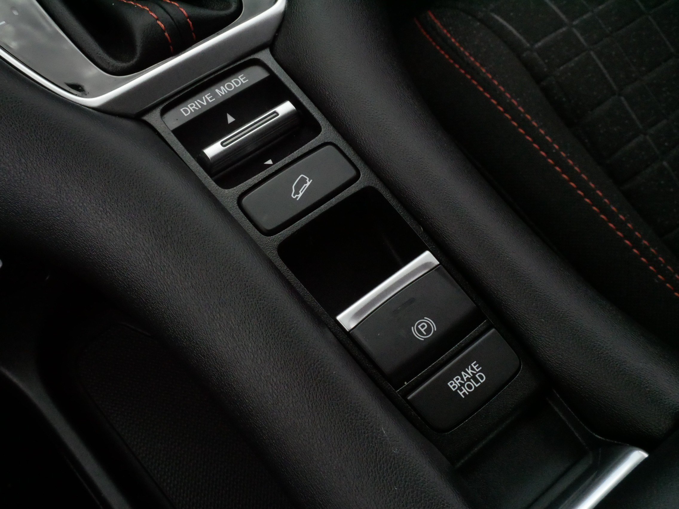 Certified 2024 Honda HR-V Sport image 25