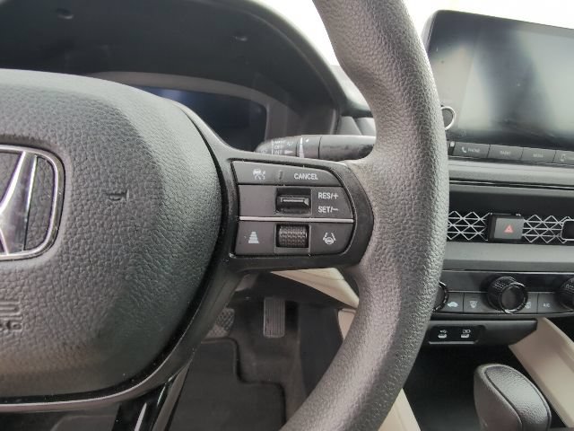 Used 2023 Honda Accord LX image 16