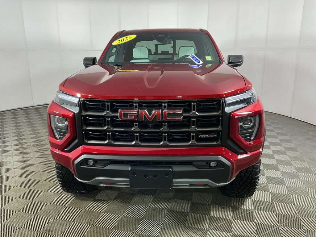 Used 2025 GMC Canyon AT4 w/ AT4X Package AWD/4WD image 3
