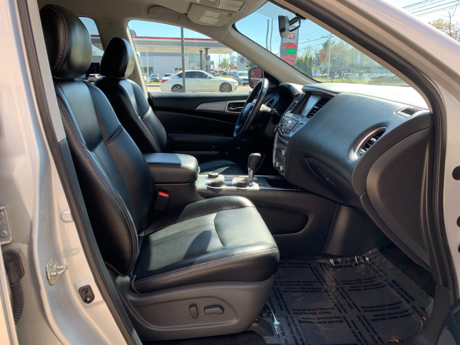 Used 2020 Nissan Pathfinder SL AWD/4WD image 42