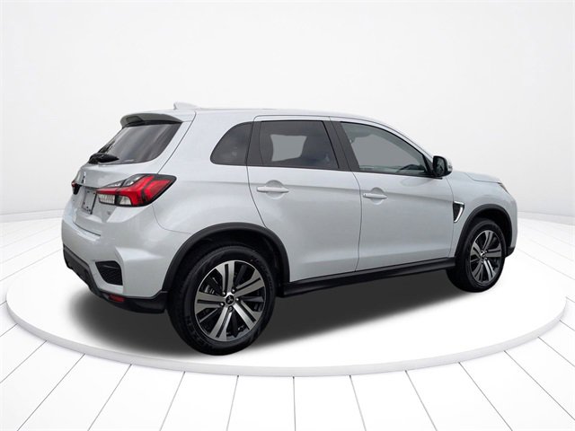 New 2025 Mitsubishi Outlander Sport SE image 3