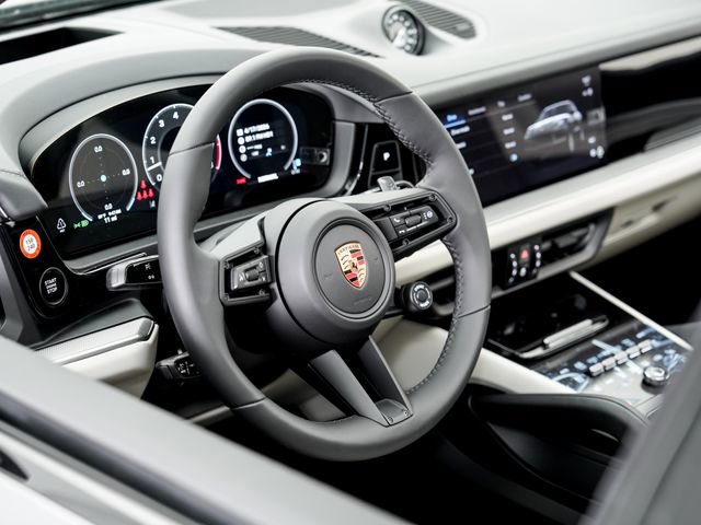 New 2026 Porsche Cayenne S image 9