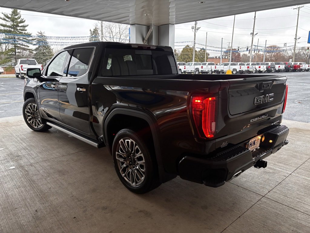 Used 2024 GMC Sierra 1500 Denali Ultimate image 4
