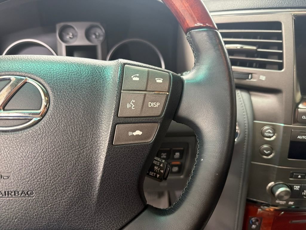 Used 2010 Lexus LX 570 4WD image 29