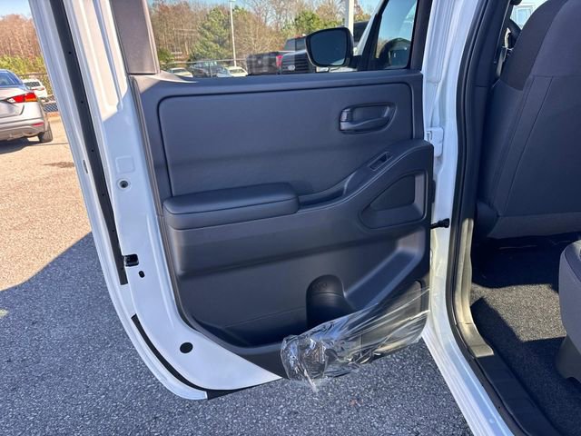 New 2026 Nissan Frontier SV w/ Tow Package image 14