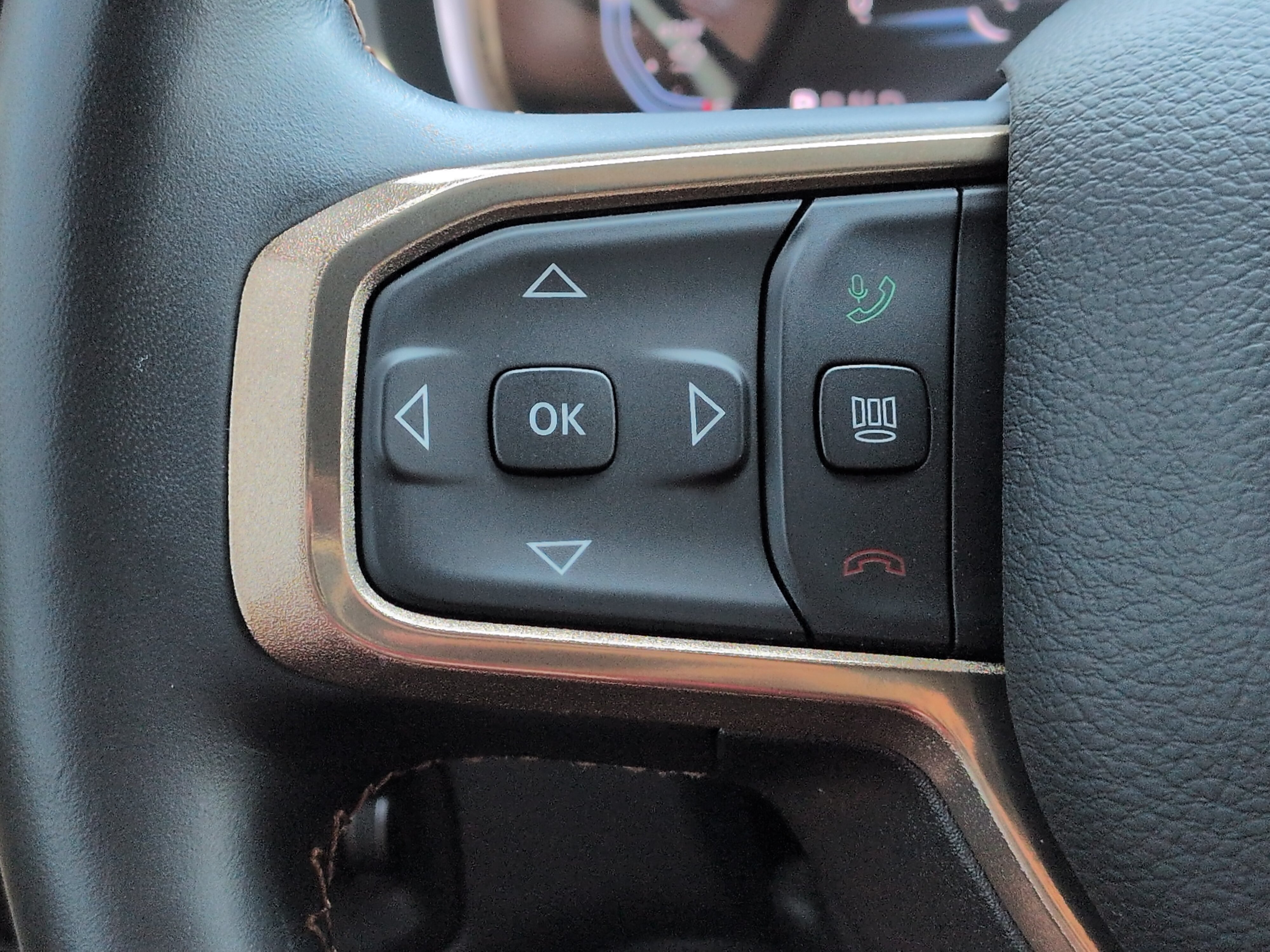 Used 2024 RAM 2500 Limited w/ Safety Group AWD/4WD image 24