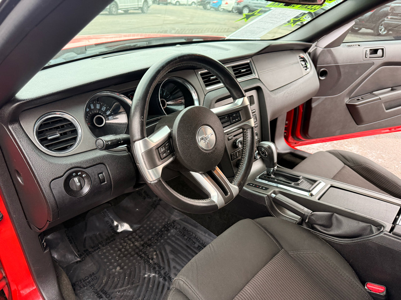 Used 2014 Ford Mustang Convertible image 7