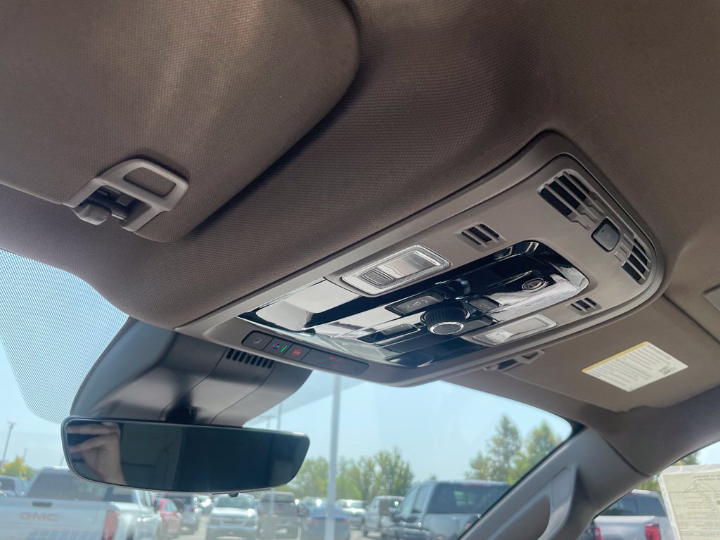 New 2026 GMC Yukon Denali w/ Advanced Technology Package AWD/4WD image 19
