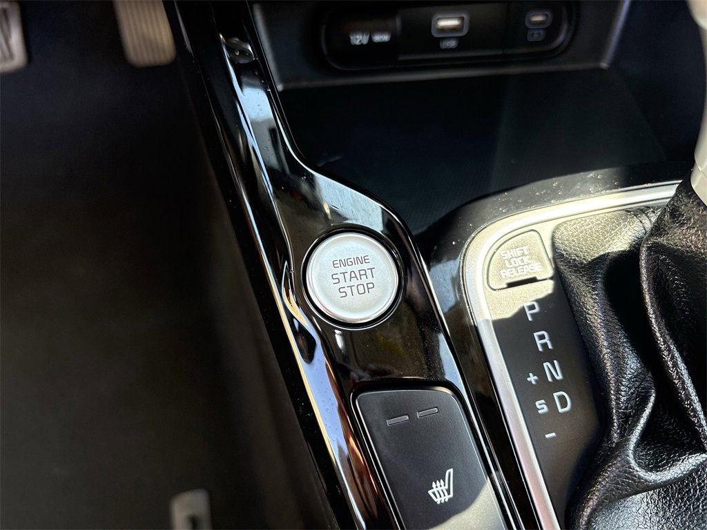 Certified 2025 Kia Soul EX image 28