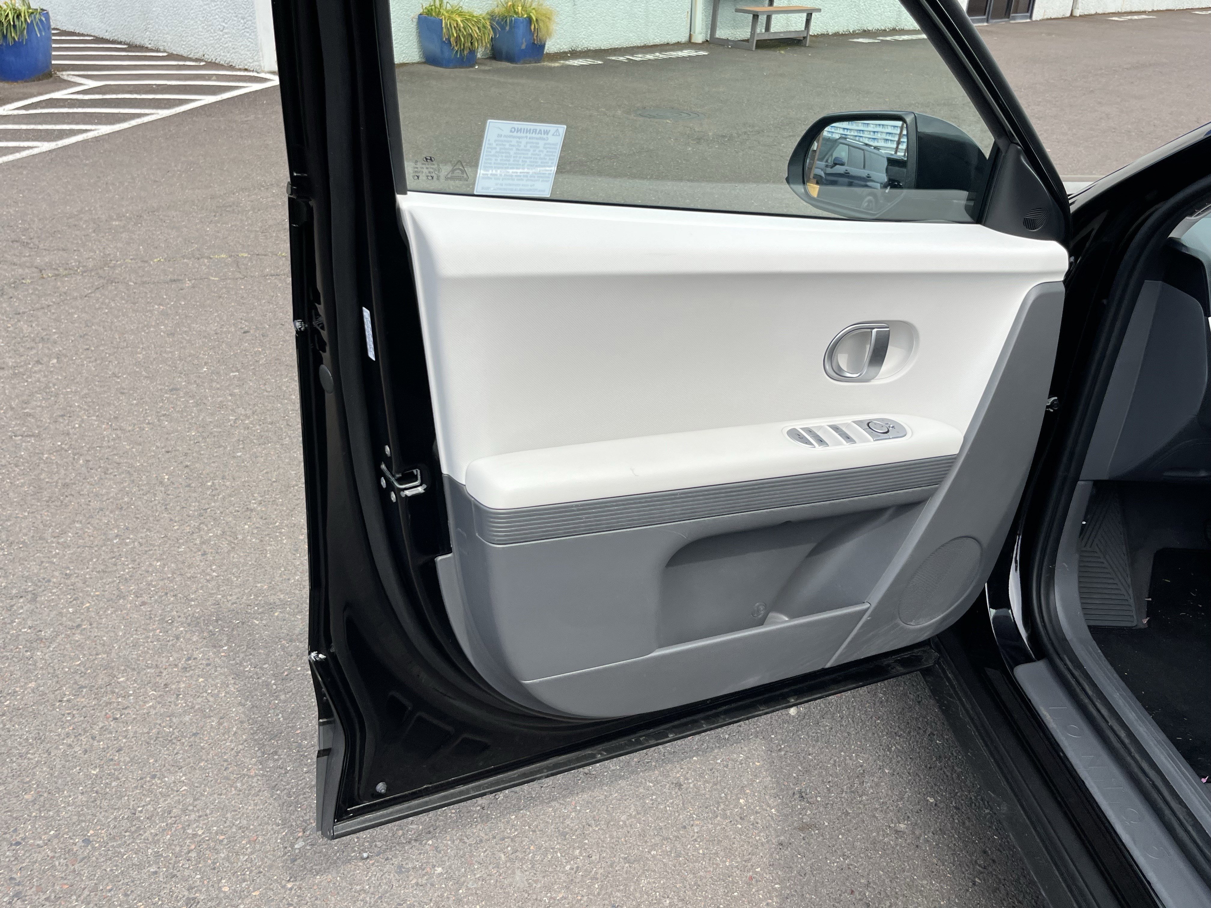 Used 2024 Hyundai Ioniq 5 SEL RWD image 15