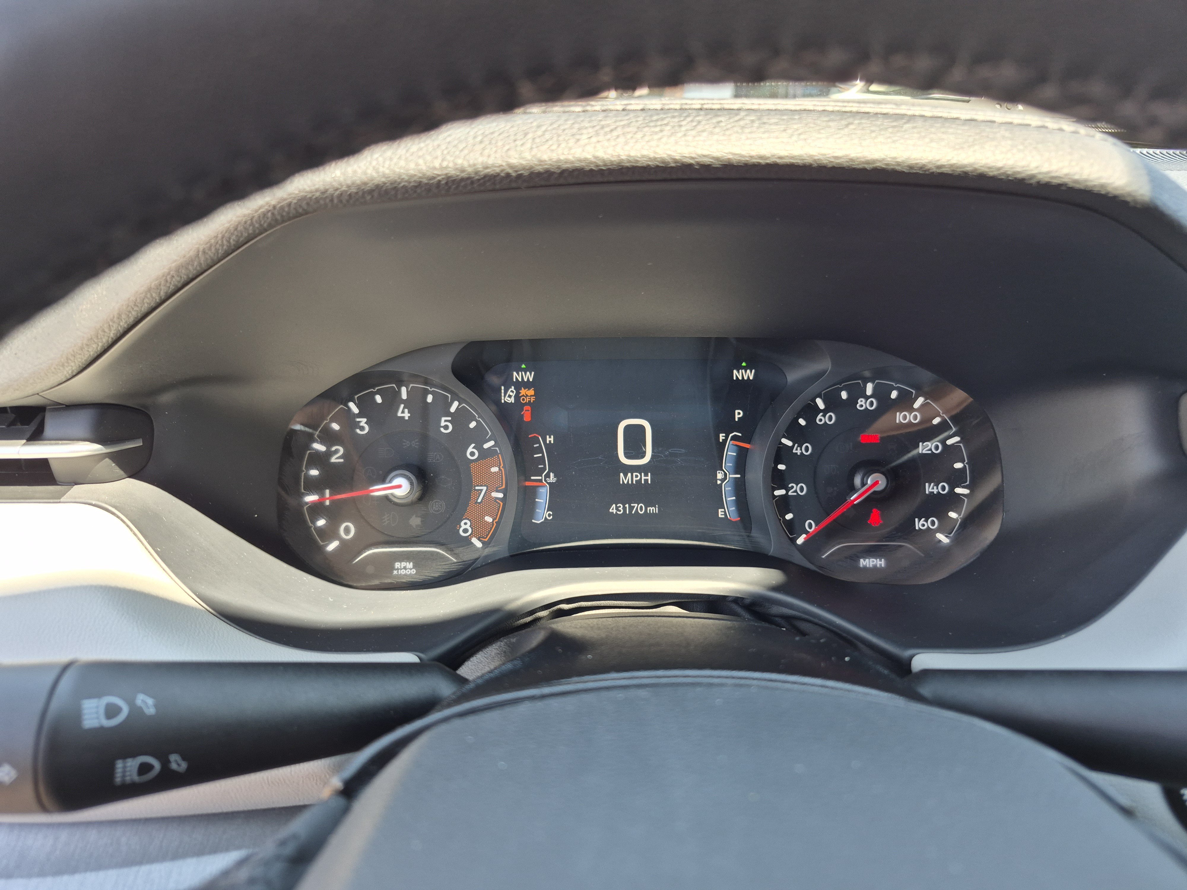Used 2025 Jeep Compass Limited AWD/4WD image 10