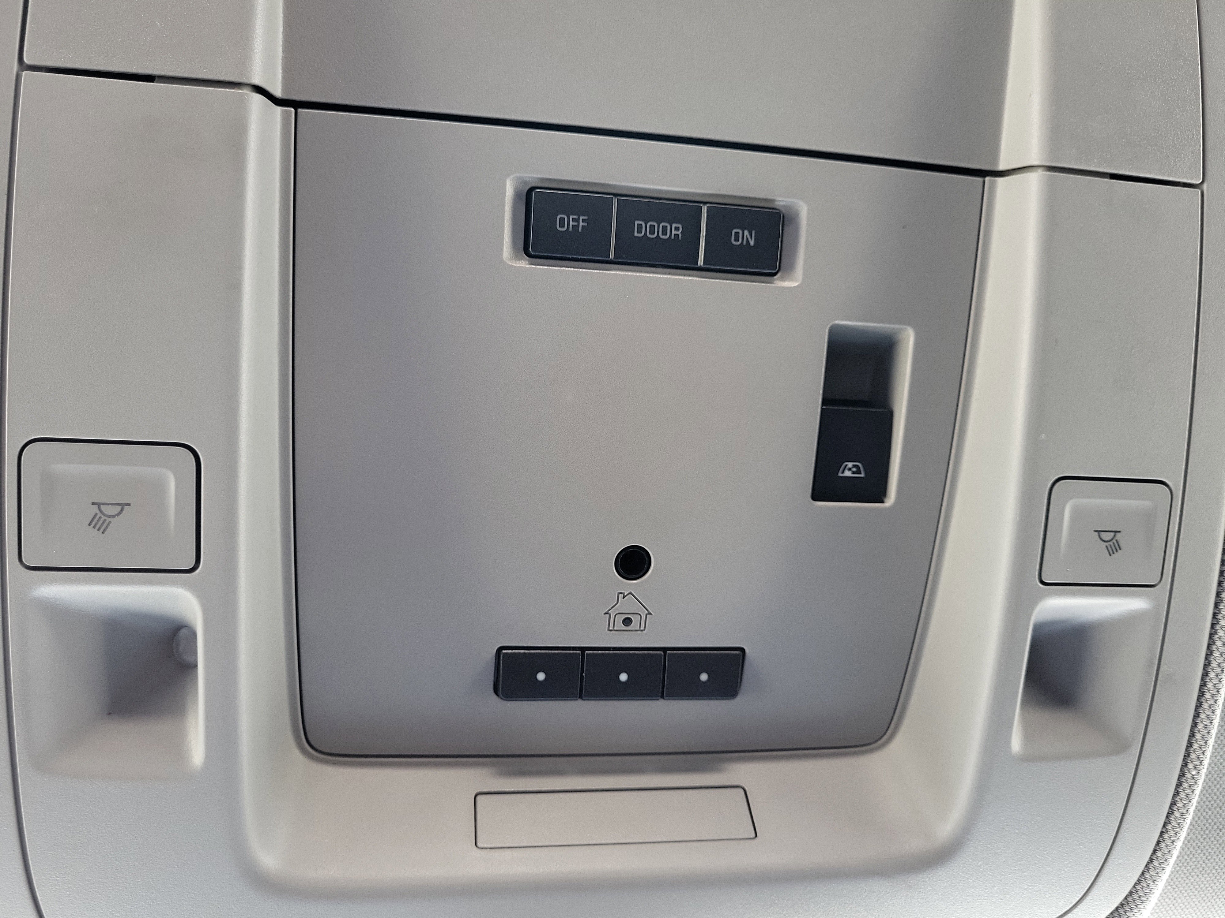 Used 2018 Chevrolet Silverado 2500 LTZ w/ Duramax Plus Package image 29