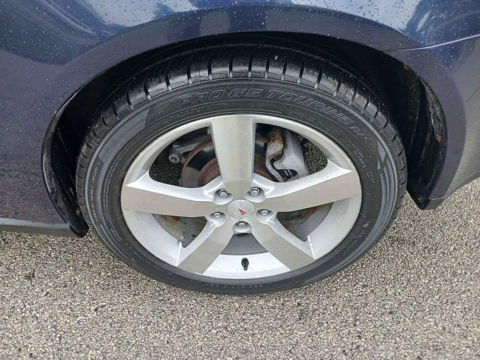 Used 2008 Pontiac G6 GT w/ Premium Package FWD image 17
