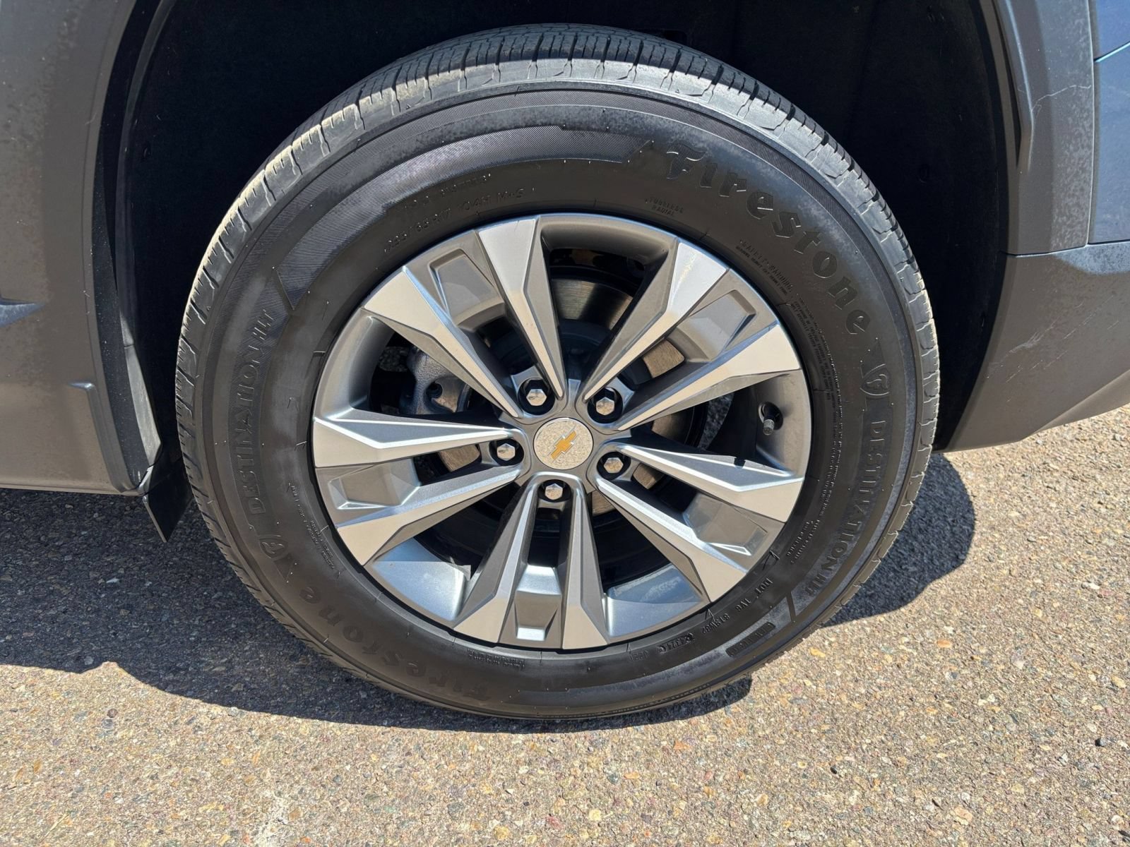 Used 2025 Chevrolet Equinox LT FWD image 30