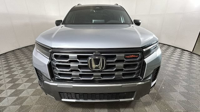 Used 2026 Honda Pilot TrailSport image 7