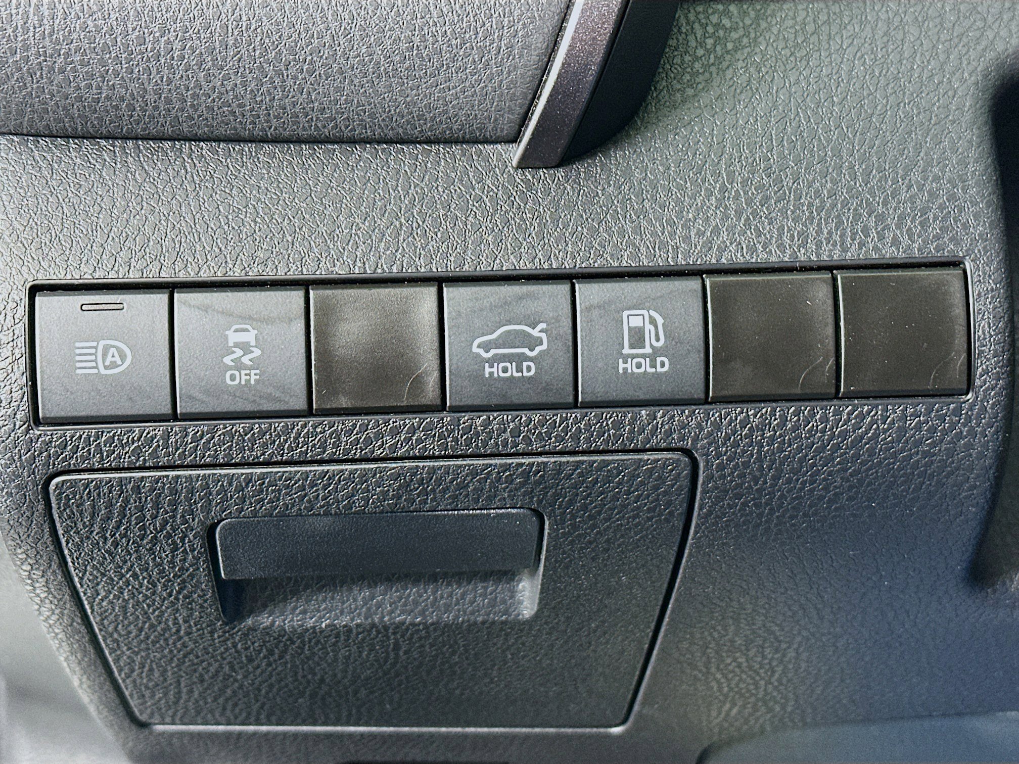 Used 2023 Toyota Camry SE FWD image 16