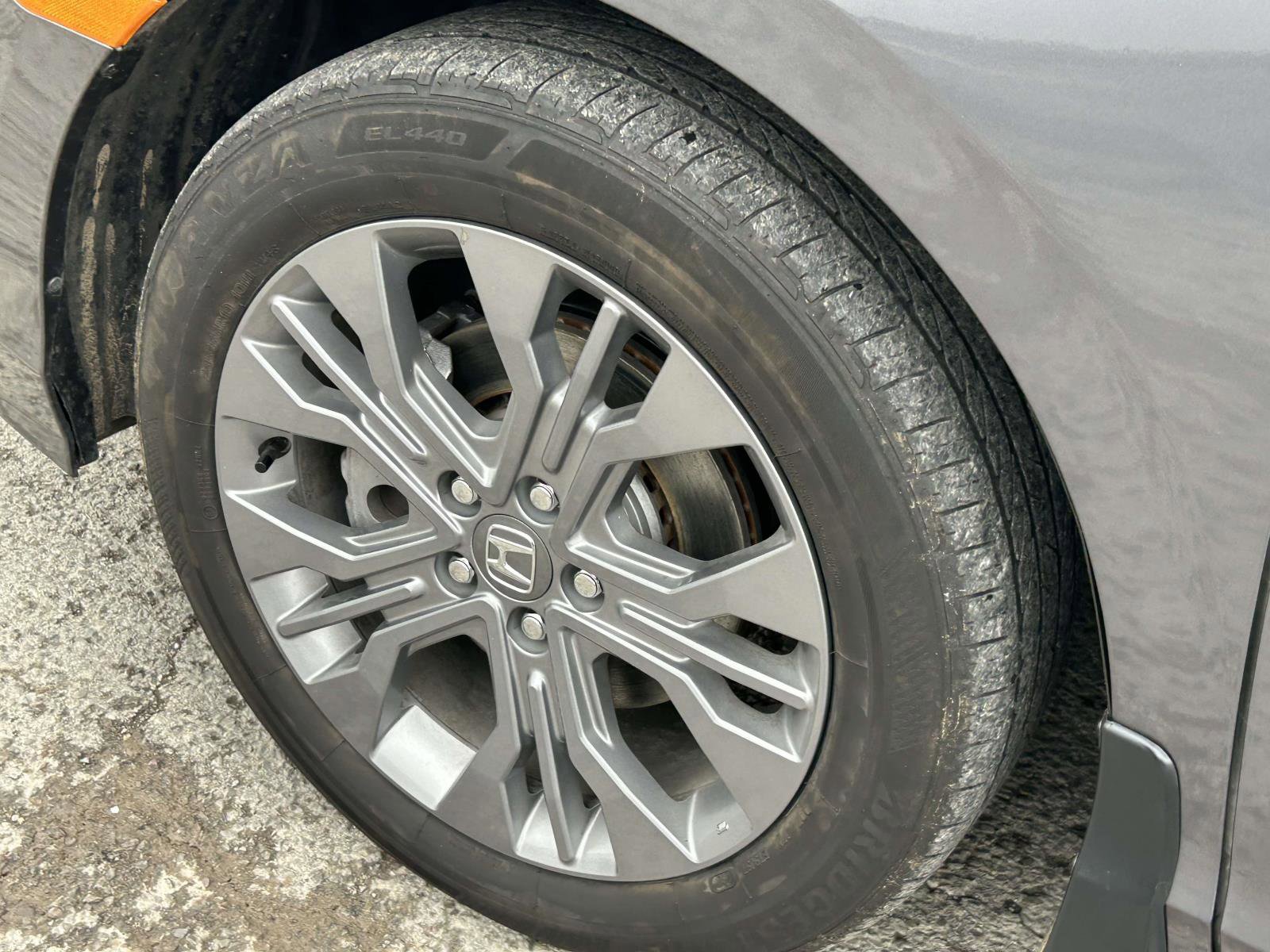 Used 2025 Honda Odyssey Touring image 9