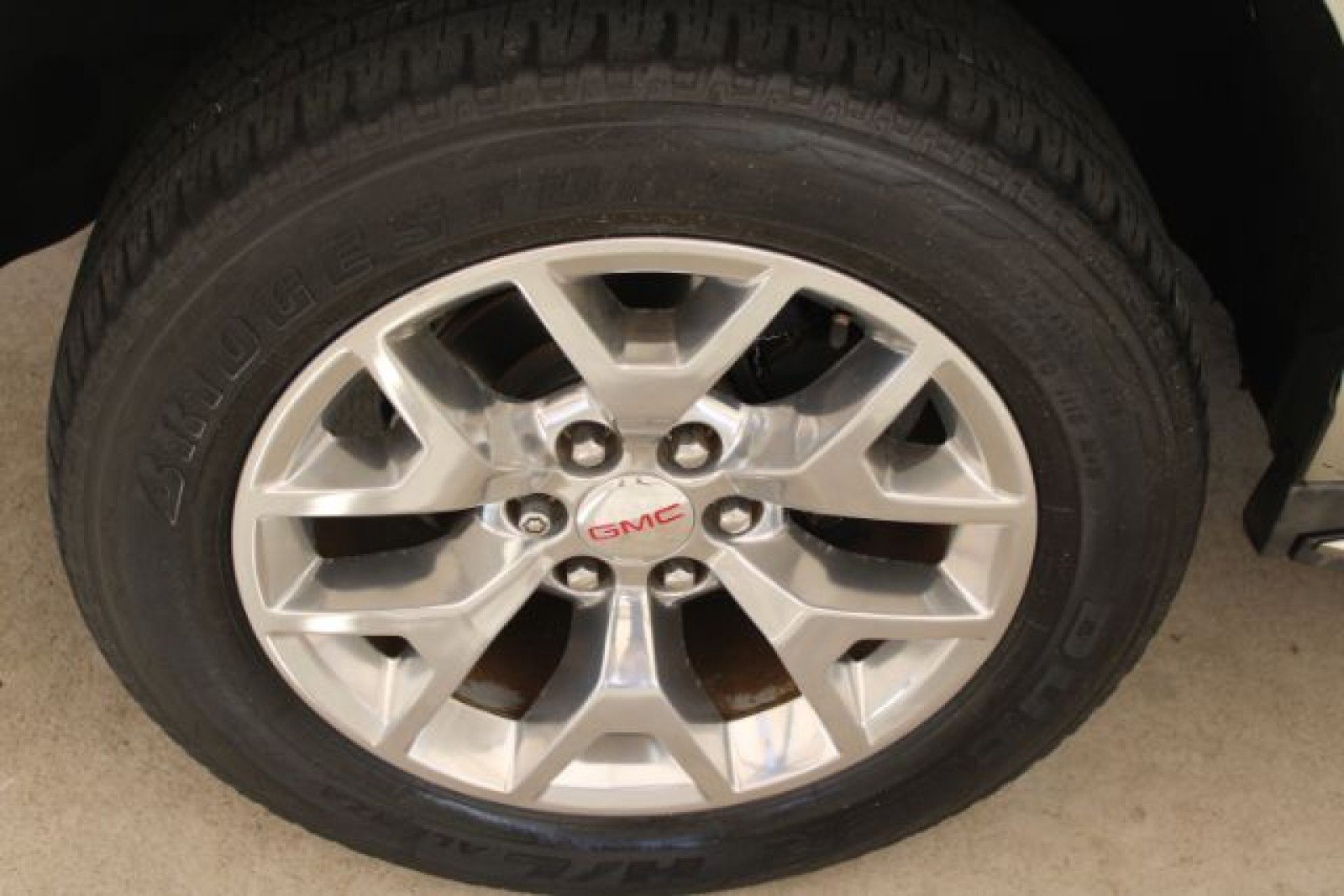 Used 2015 GMC Yukon XL SLT w/ Open Road Package image 23