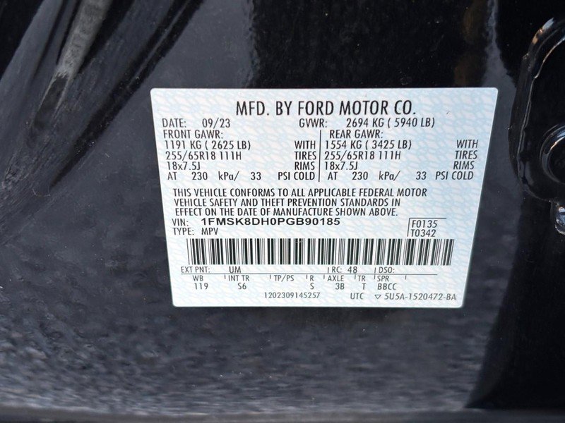 Used 2023 Ford Explorer XLT w/ Equipment Group 202A image 28