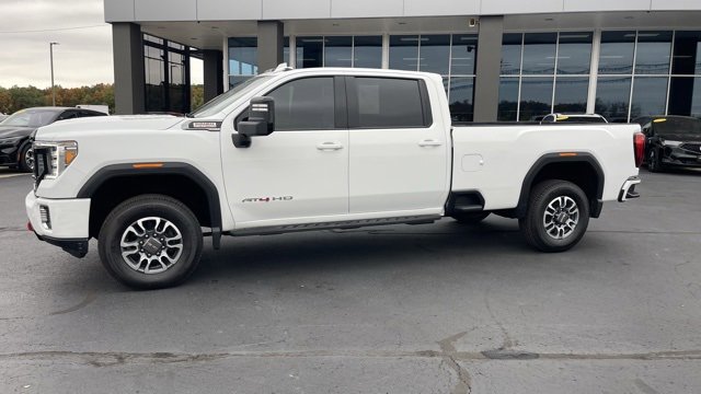 Used 2022 GMC Sierra 2500 AT4 image 2