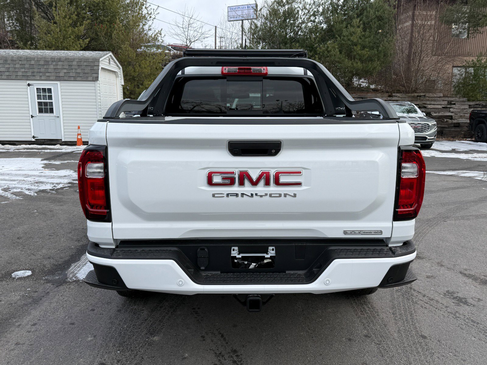 New 2026 GMC Canyon Elevation w/ LPO, Sports Bar Package image 4