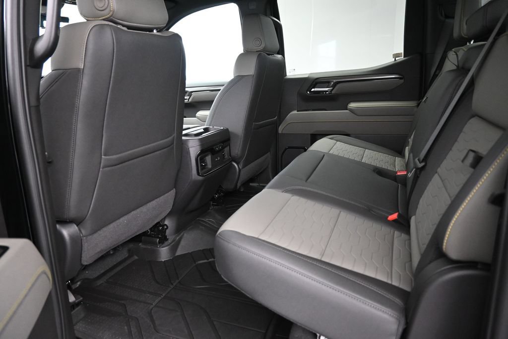 New 2026 Chevrolet Silverado 1500 ZR2 AWD/4WD image 12