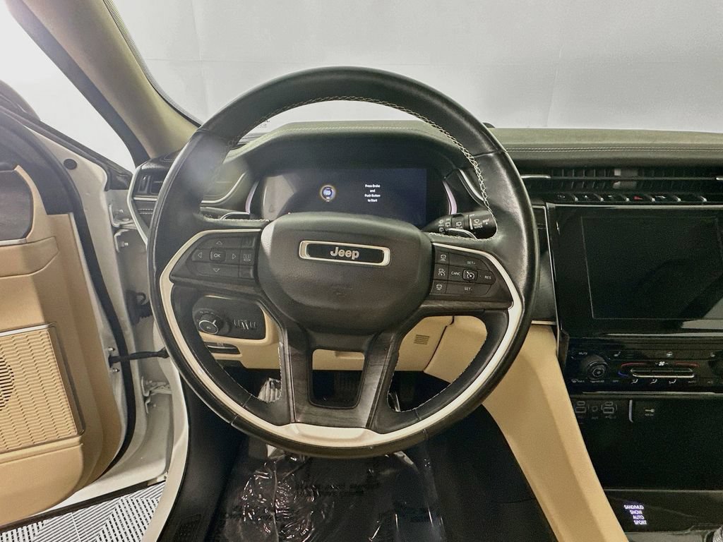 Certified 2021 Jeep Grand Cherokee L Limited AWD/4WD image 18