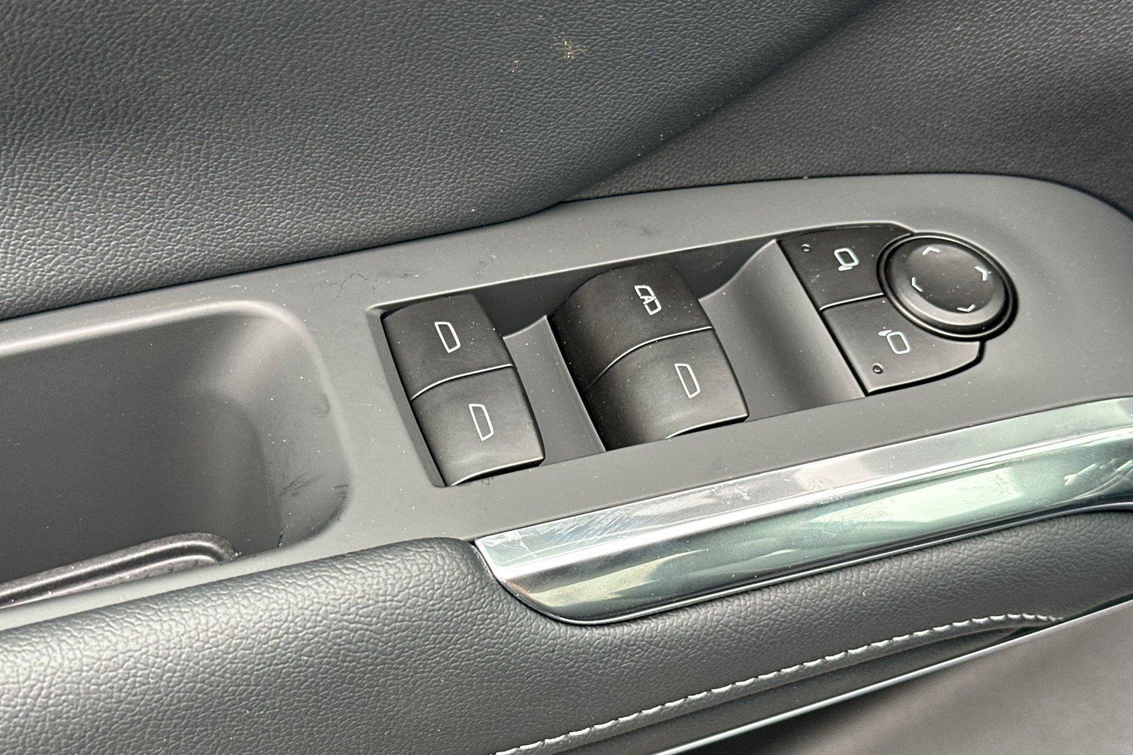 New 2026 Chevrolet Traverse LT w/ Enhanced Driving Package image 14