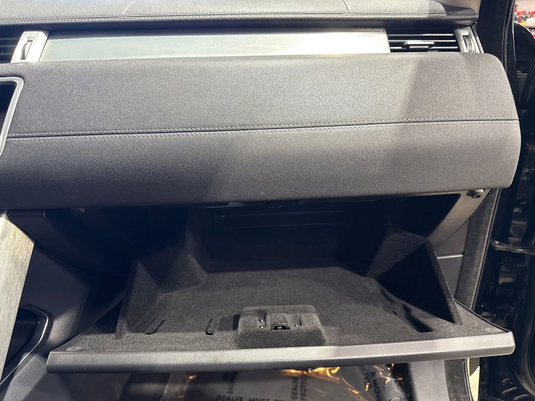 Used 2017 Land Rover Range Rover Evoque SE Premium image 85