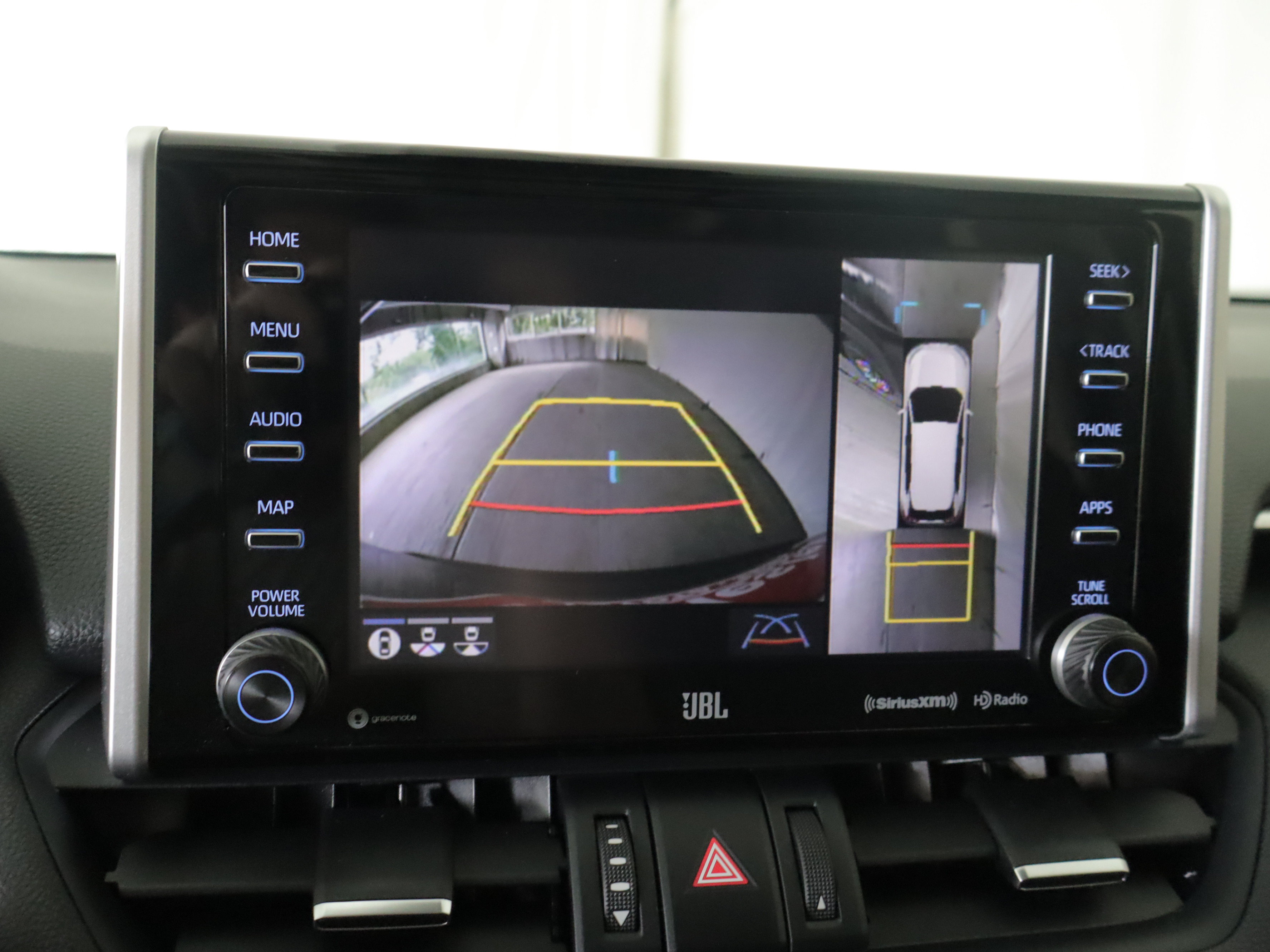 Used 2019 Toyota RAV4 Limited w/ Advanced Technology Package AWD/4WD image 20