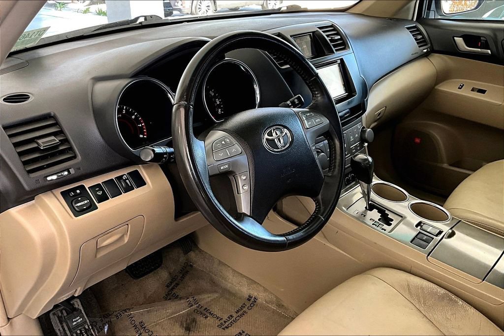 Used 2008 Toyota Highlander Sport FWD image 17