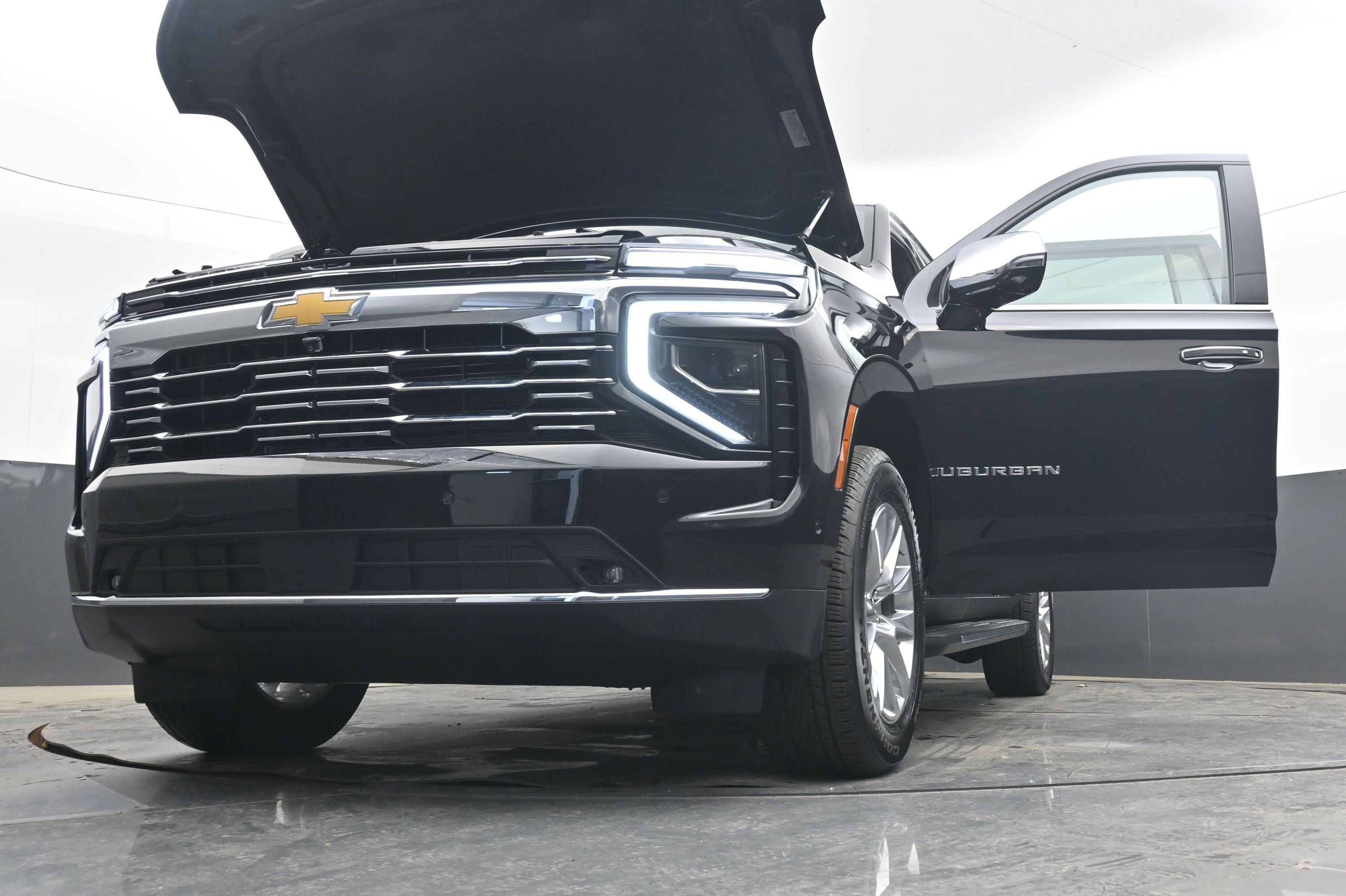 New 2026 Chevrolet Suburban Premier w/ Sun And Tow Package AWD/4WD image 41