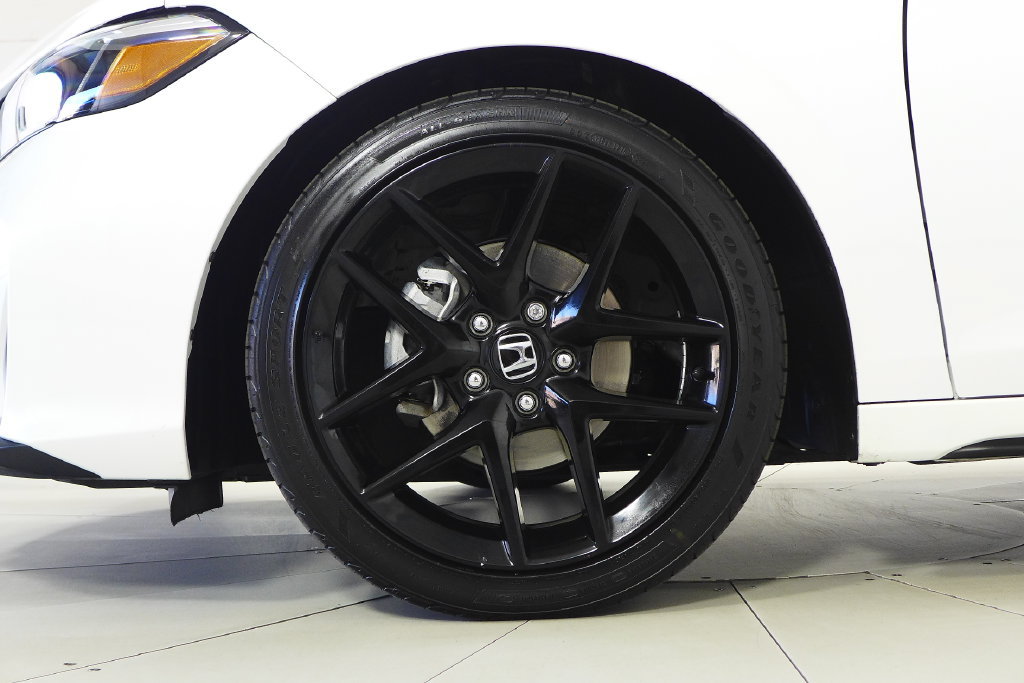 Used 2025 Honda Civic Sport image 5